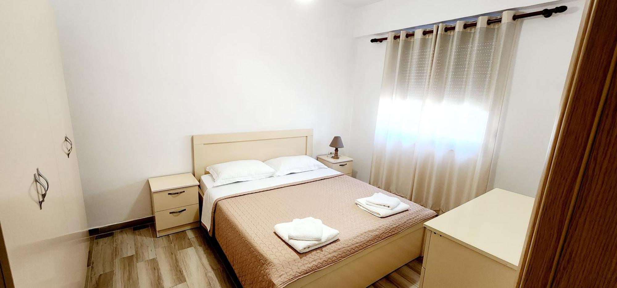 Old Town Boulevard Apartment In City Center Durrës Esterno foto