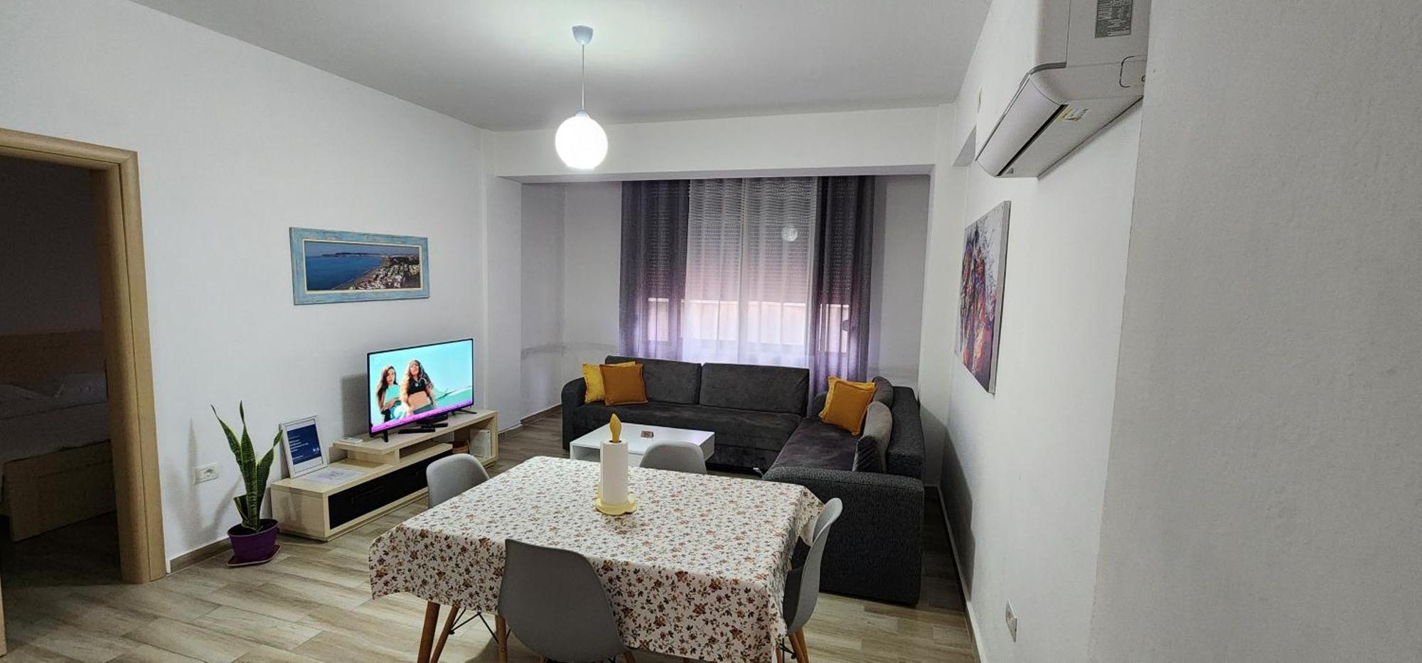 Old Town Boulevard Apartment In City Center Durrës Esterno foto